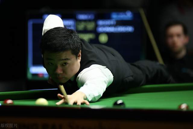 对较小的场 对较小的场